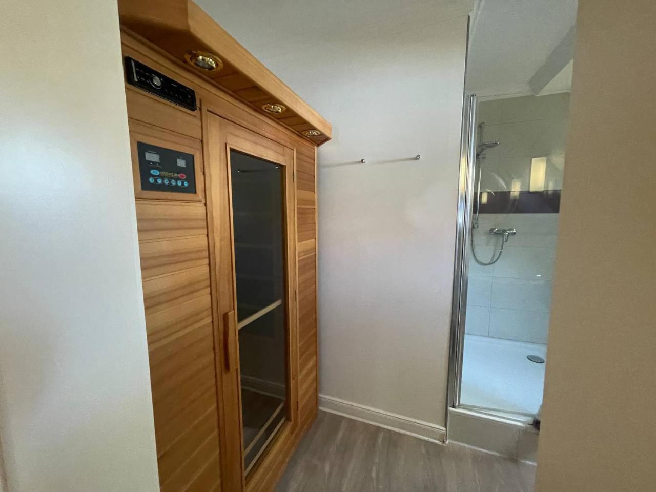 Hotel Deichvoigt Κουξχάφεν Εξωτερικό φωτογραφία